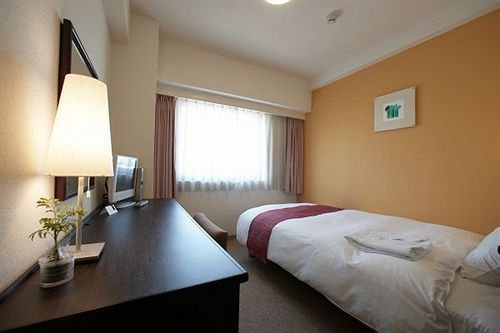 Smile Hotel Kumagaya Rum bild